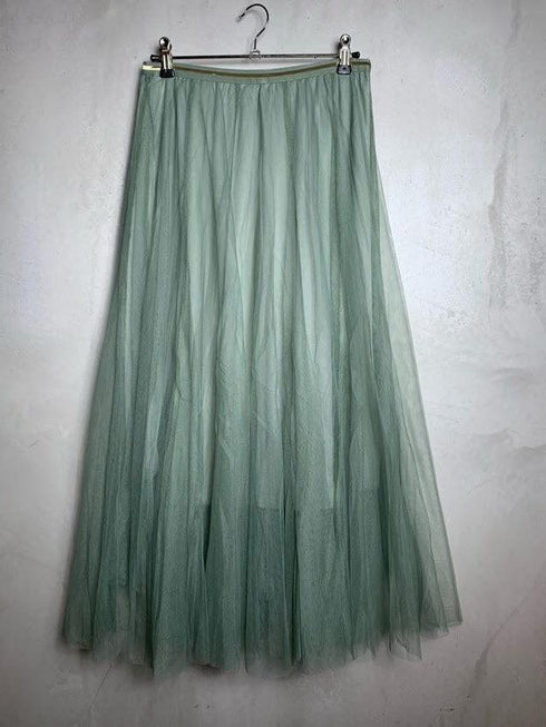 tulle skirt